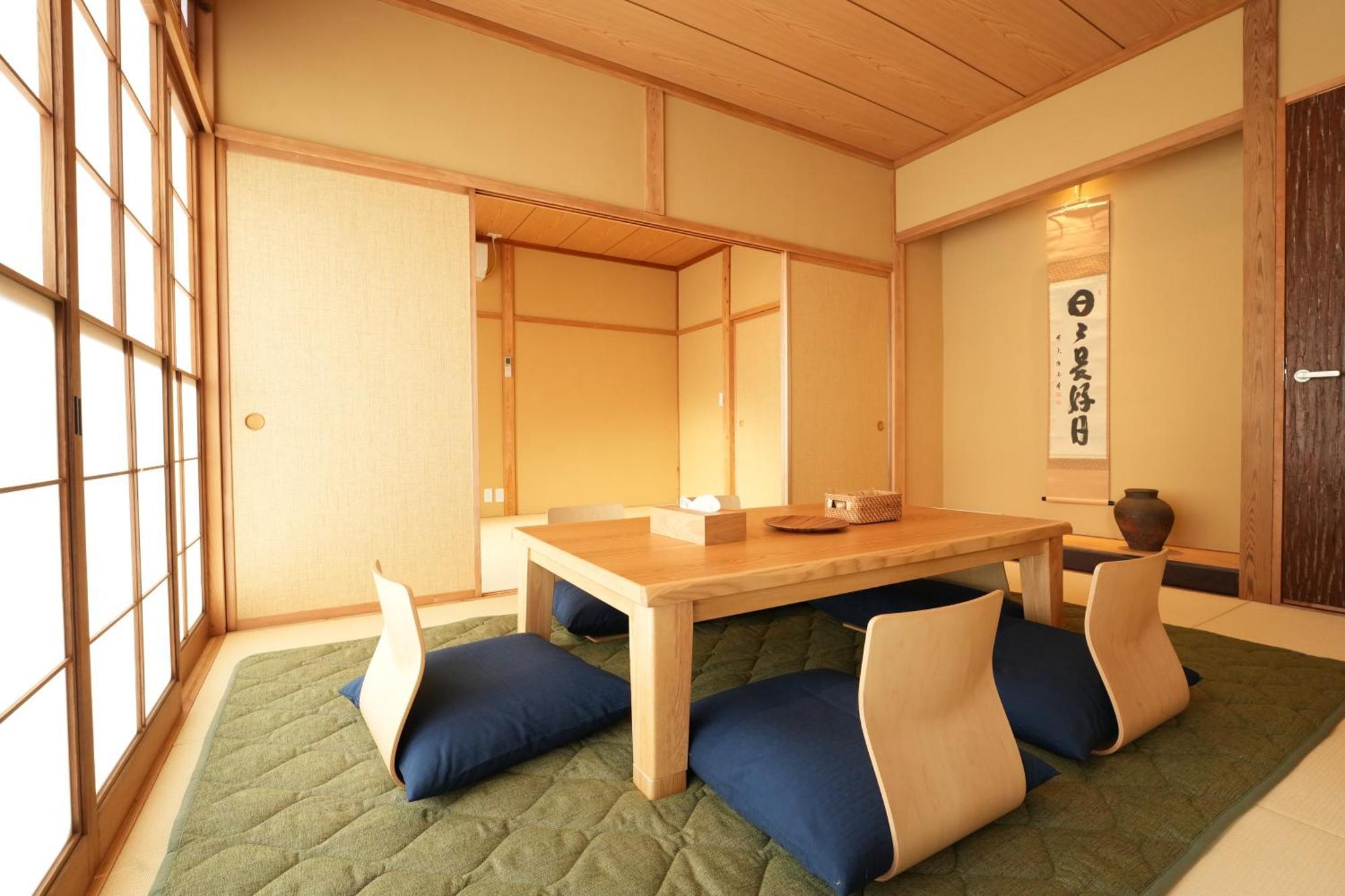 Rikka Baba Ichi Villa ทาคายาม่า ภายนอก รูปภาพ