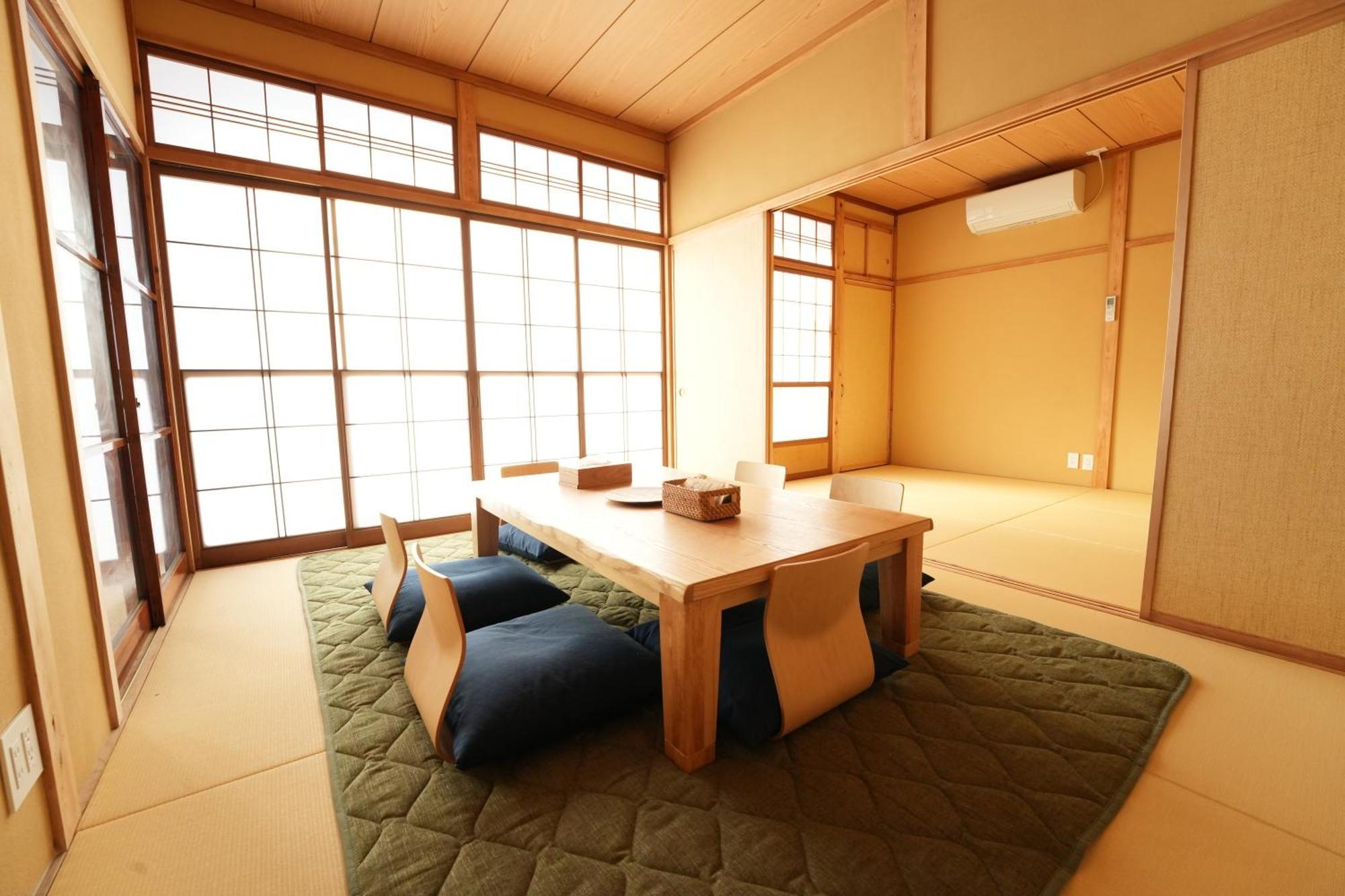 Rikka Baba Ichi Villa ทาคายาม่า ภายนอก รูปภาพ
