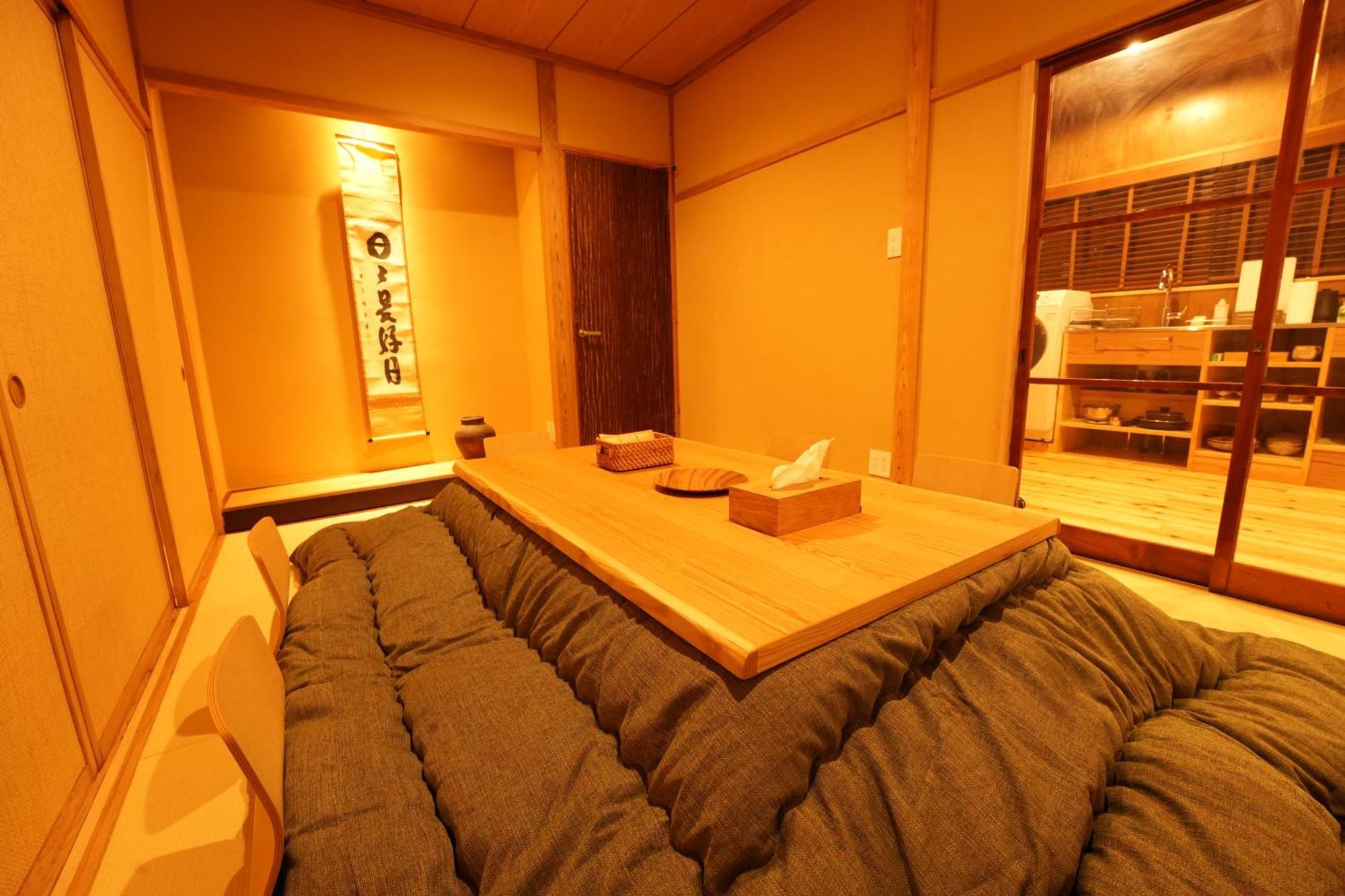 Rikka Baba Ichi Villa ทาคายาม่า ภายนอก รูปภาพ